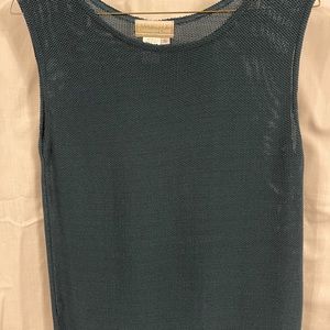 Pullover tank